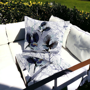 Homeroots Set Of Two 16" X 16" Black Bird Blown Seam Indoor Outdoor Throw Pillow  Polyester 535810