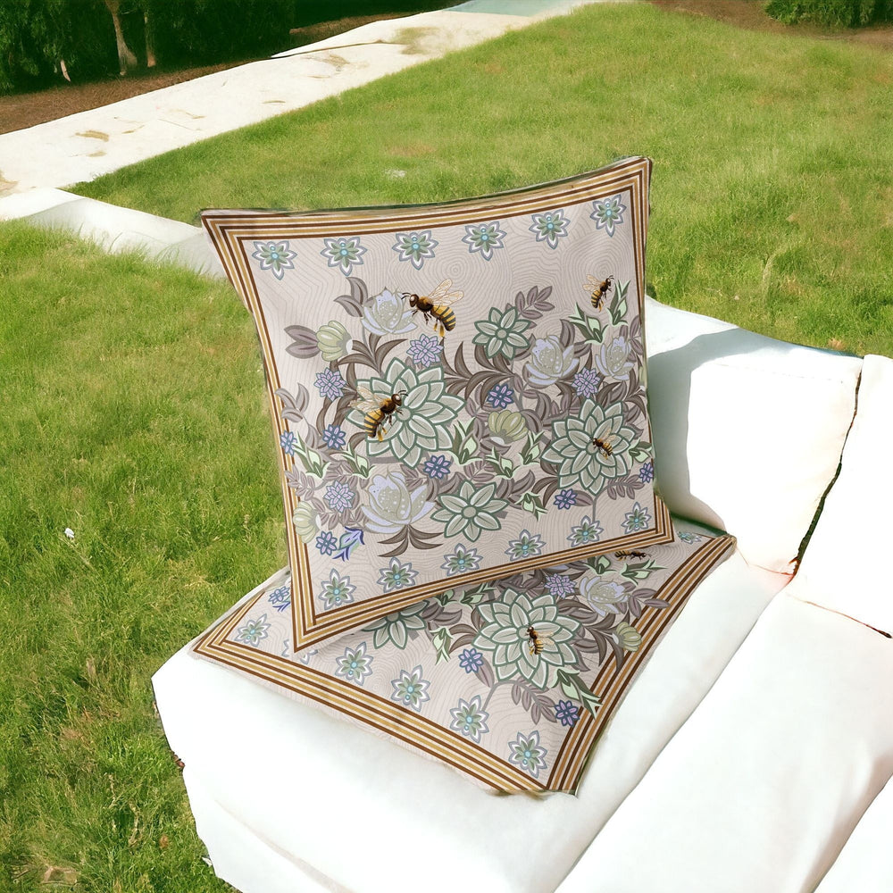 Homeroots Set Of Two 16" X 16" Green Bee Blown Seam Indoor Outdoor Throw Pillow  Polyester 535820