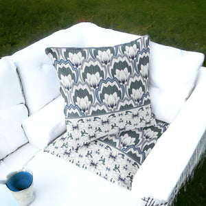 Homeroots Set Of Two 16" X 16" Gray And White Botanical Indoor Outdoor Throw Pillow  Polyester 535851