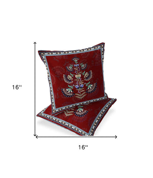 Homeroots Set Of Two 16" Green And Red Indoor Outdoor Throw Pillow  Polyester 535858