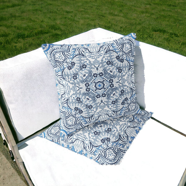 Homeroots Set Of Two 16" X 16" Blue And White Geometric Indoor Outdoor Throw Pillow  Polyester 535885
