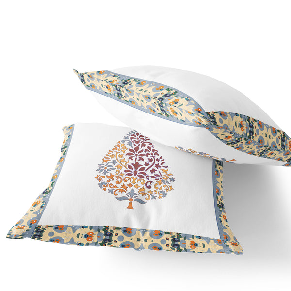 Homeroots Set Of Two 16" X 16" Red And White Botanical Indoor Outdoor Throw Pillow  Polyester 535893