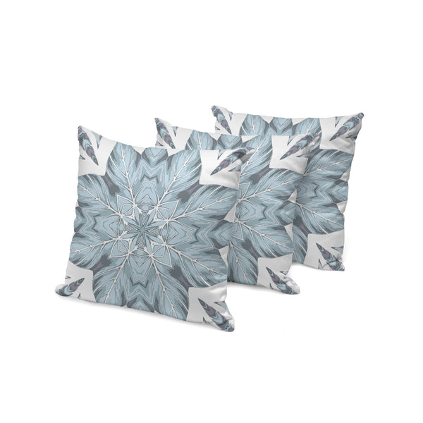 Homeroots Set Of Three 16" X 16" Blue And White Geometric Indoor Outdoor Throw Pillow  Polyester 535900