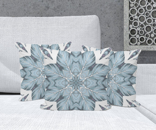 Homeroots Set Of Three 16" X 16" Blue And White Geometric Indoor Outdoor Throw Pillow  Polyester 535900