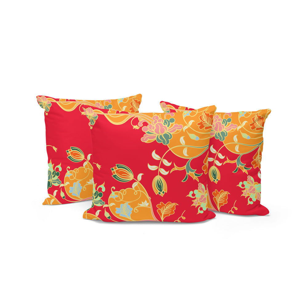 Homeroots Set Of Three 16" X 16" Green And Red Botanical Indoor Outdoor Throw Pillow  Polyester 535911