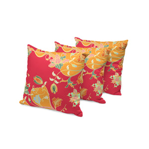 Homeroots Set Of Three 16" X 16" Green And Red Botanical Indoor Outdoor Throw Pillow  Polyester 535911