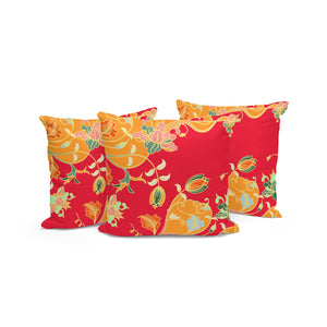 Homeroots Set Of Three 16" X 16" Green And Red Botanical Indoor Outdoor Throw Pillow  Polyester 535911