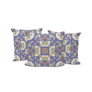 Homeroots Set Of Three Purple And White Botanical Indoor Outdoor Throw Pillow  Polyester 535962