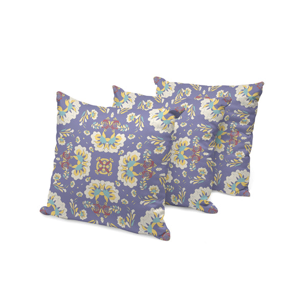 Homeroots Set Of Three Purple And White Botanical Indoor Outdoor Throw Pillow  Polyester 535962