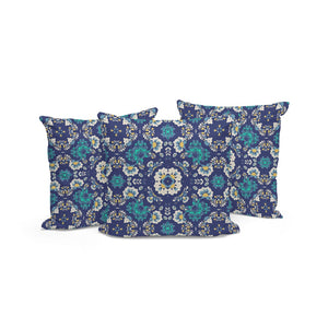 HomeRoots Set of Three Blue & White Botanical Throw Pillows - Stylish Indoor/Outdoor Cushions for Comfort 535970