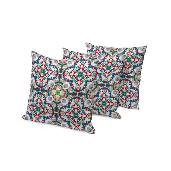 HomeRoots Set of Three Green & White Floral Throw Pillows - Stylish Indoor/Outdoor Cushions for Any Space 536120