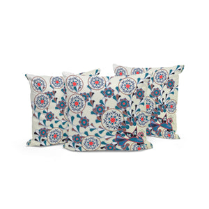 Homeroots Set Of Three 16" X 16" Black And Off White Peacock Blown Seam Floral Indoor Outdoor Throw Pillow  Polyester 536165