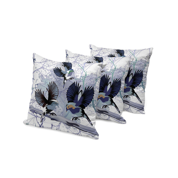 Homeroots Set Of Three 16" X 16" Black And White Bird Blown Seam Eclectic Indoor Outdoor Throw Pillow  Polyester 536313