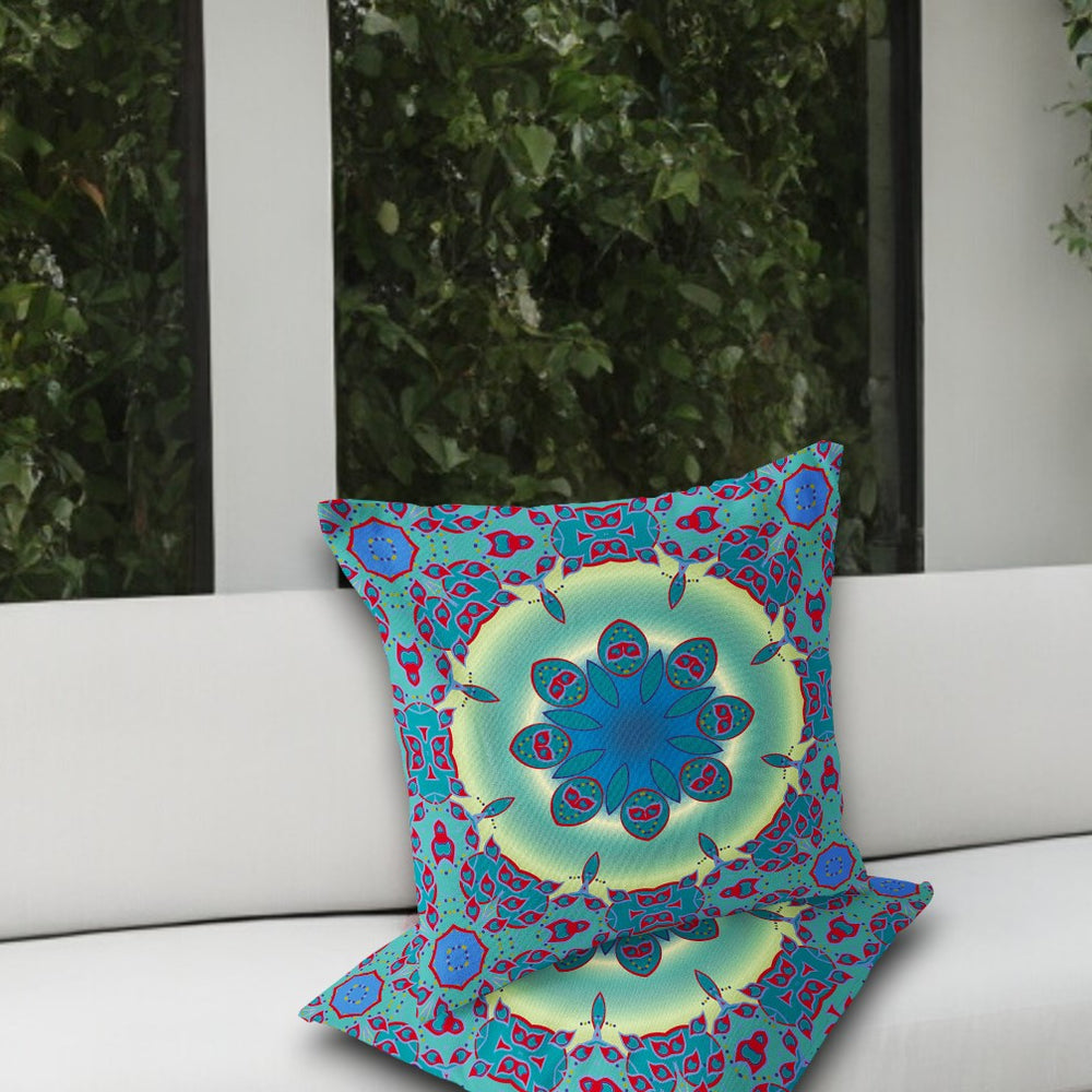 Homeroots Set Of Two 18" Green Abstract Indoor Outdoor Throw Pillow Cover And Insert  Polyester 536434