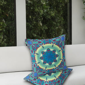 Homeroots Set Of Two 18" Green Abstract Indoor Outdoor Throw Pillow Cover And Insert  Polyester 536434