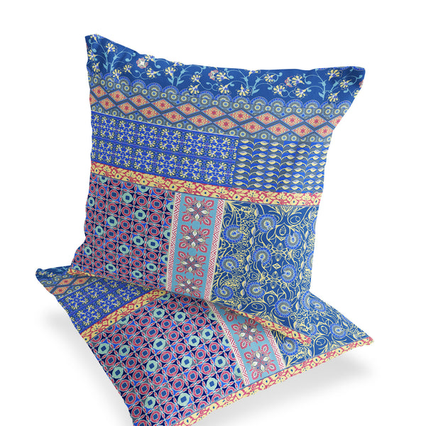 Homeroots Set Of Two 18" Blue Botanical Indoor Outdoor Throw Pillow Cover And Insert  Polyester 536446