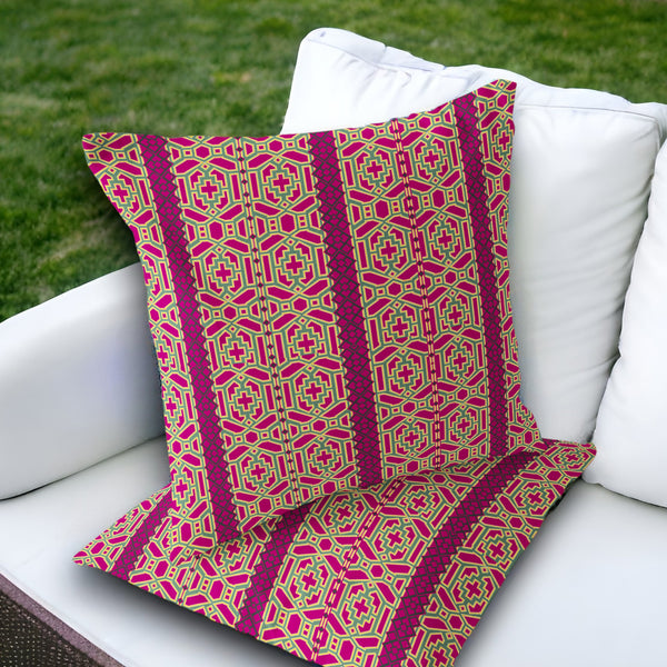 Homeroots Set Of Two 18" Pink Abstract Indoor Outdoor Throw Pillow Cover And Insert  Polyester 536460