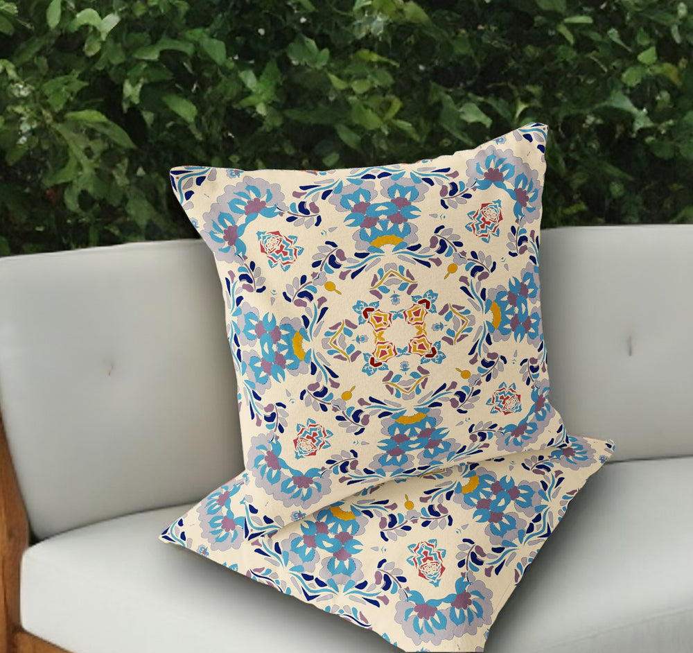 Homeroots Set Of Two 18" Off White Geometric Indoor Outdoor Throw Pillow Cover And Insert  Polyester 536470