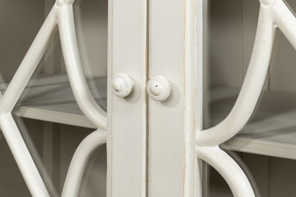 Sarreid Sonya Commode Antique White - Elegant Reclaimed Pine Storage Solution With Timeless Charm White  53677-3