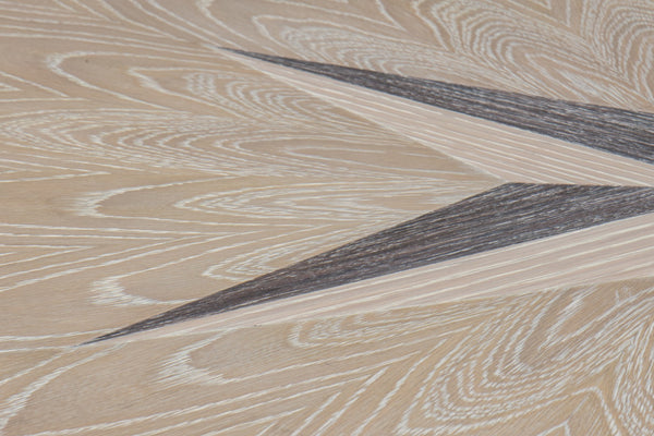 Sarreid Samuel Dining Table - Elegant Whitewashed Oak Wood Design For Timeless Dining Room Style Beige  53901