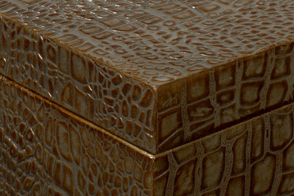 Sarreid Lyle Antique Green Leather Box - Croco Embossed Design With Gold Hinged Lid & Elegant Legs Green  54012-3