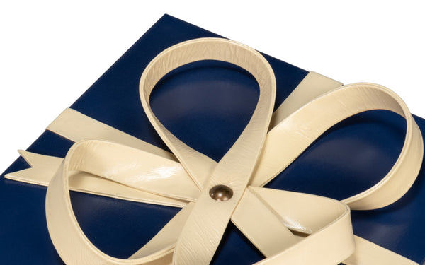 Sarreid Ferrell Leather Holiday Boxes Set Of 3 - Stylish Navy & Bone Decor For Elegant Gift Storage Blue  54025