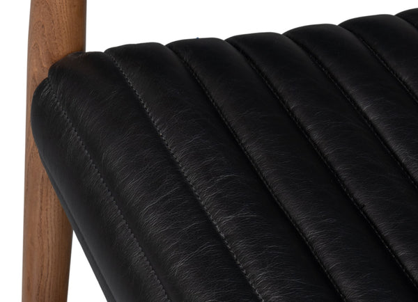 Sarreid Singletary Leather Chair - Luxurious Onyx Black Upholstery With Elegant Wood Accents For Comfort Black  54071
