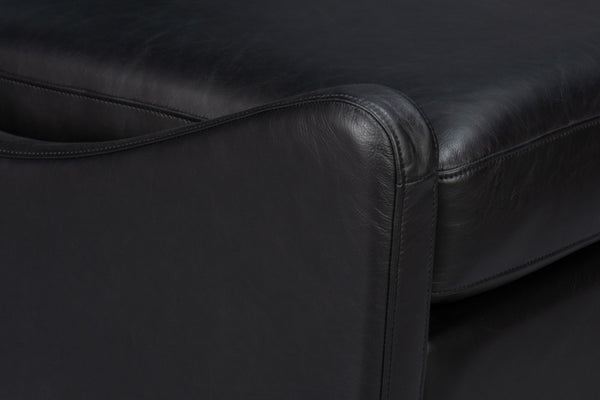 Sarreid Brandy Accent Chair - Luxurious Onyx Black Leather With Stylish Wood Accents For Modern Decor Black  54091