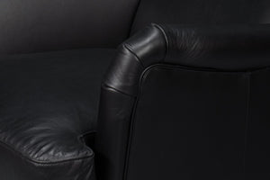 Sarreid Elite Wing Lounge Chair In Onyx Black – Luxurious Top Grain Leather & Sturdy Rubber Wood Frame Black  54120