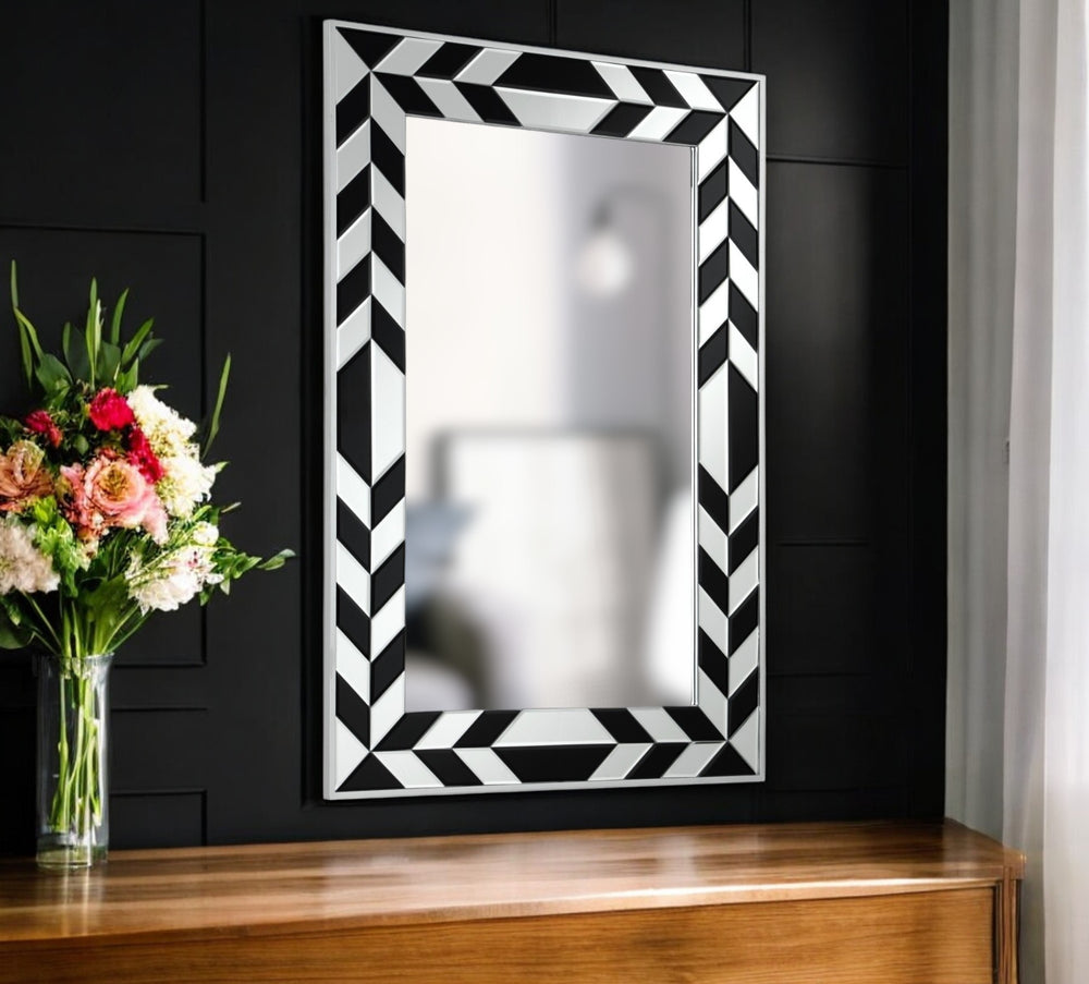 Homeroots 47" Silver And Black Mosaic Glass Framed Accent Mirror  Glass 543505