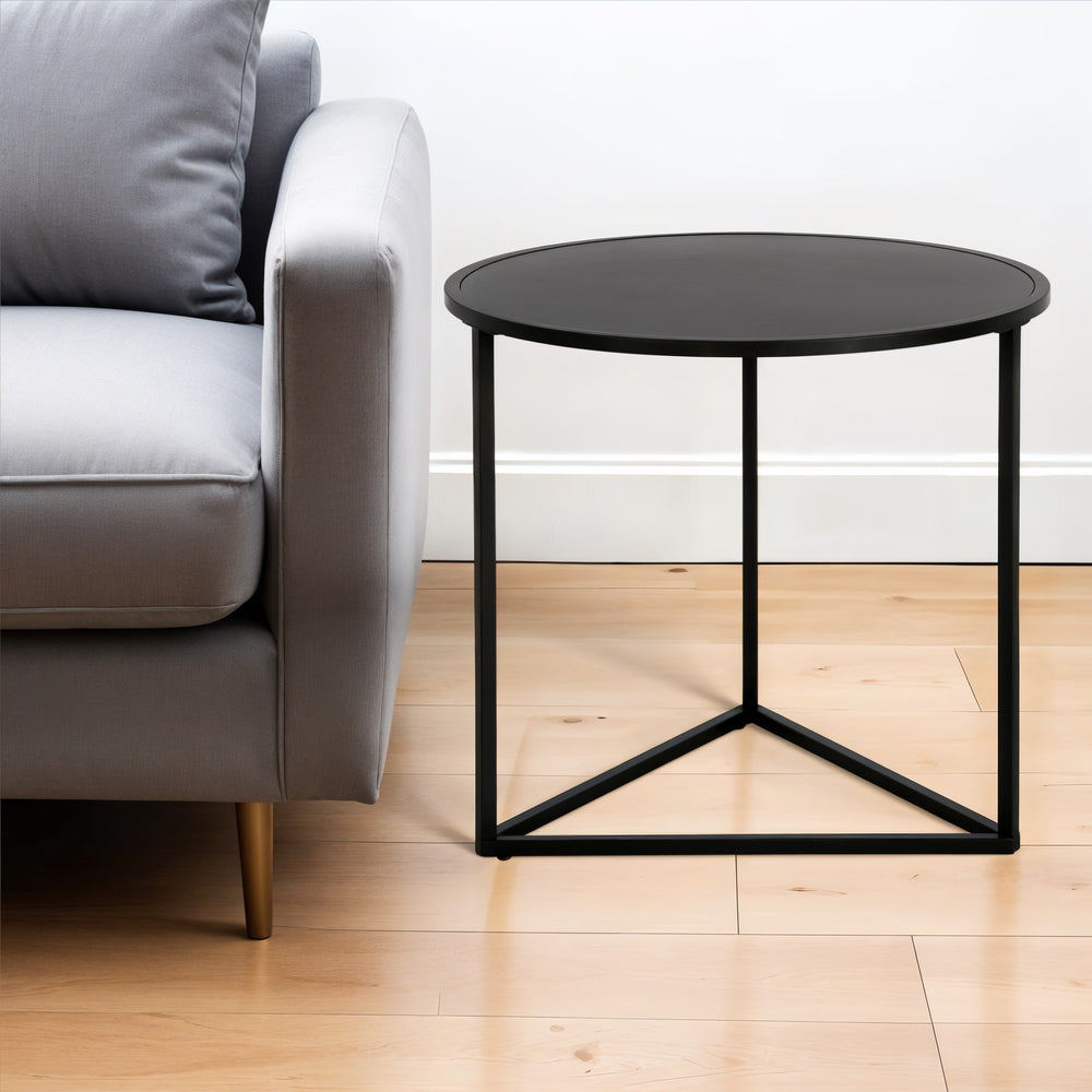 Homeroots 22" Black Steel Round End Table   543823