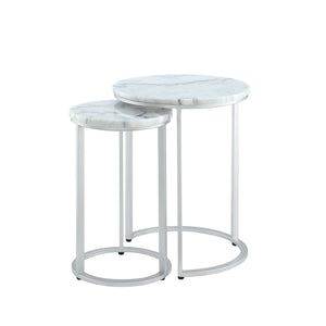 Homeroots Set Of Two 22" Silver And White Marble Round Nested Tables Silver  543884
