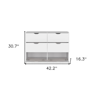 Homeroots 42" White Six Drawer Double Dresser  Manufactured Wood 544054
