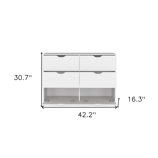 Homeroots 42" White Six Drawer Double Dresser  Manufactured Wood 544054