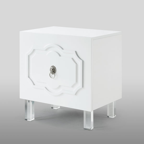Homeroots 24" Clear And White Wood End Table With Two Shelves White  544105