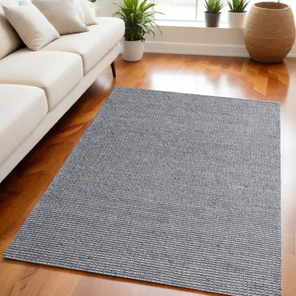 HomeRoots 5' Gray Wool Striped Hand-Woven Area Rug - Timeless Design for Living Spaces and Cozy Comfort 5' X 8' 544116