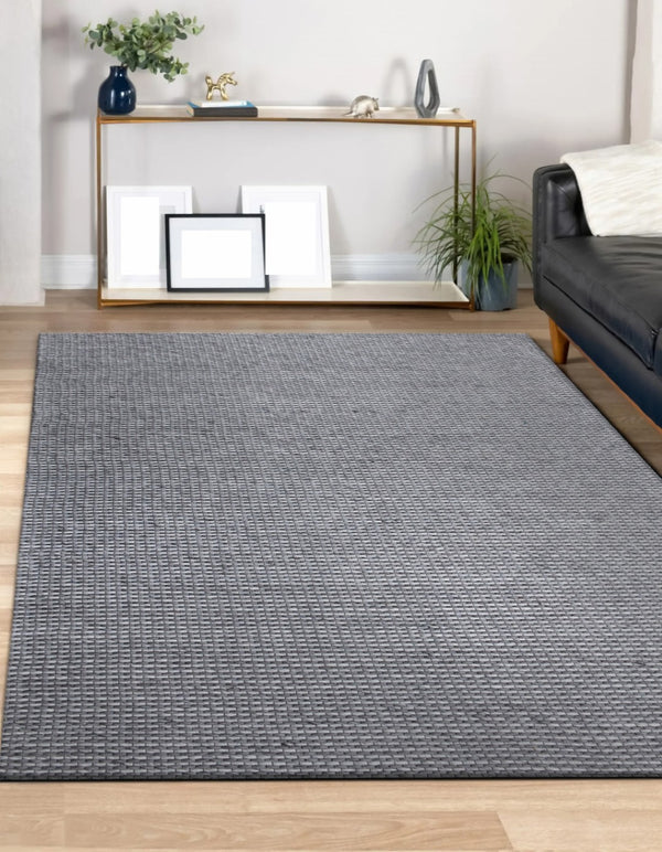 HomeRoots 5' Gray Wool Striped Hand-Woven Area Rug - Timeless Design for Living Spaces and Cozy Comfort 8' X 10' 544117