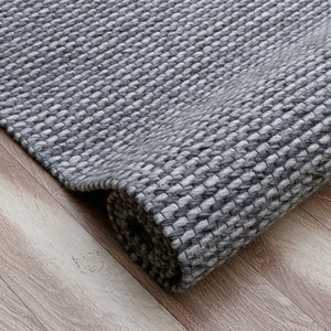 HomeRoots 5' Gray Wool Striped Hand-Woven Area Rug - Timeless Design for Living Spaces and Cozy Comfort 8' X 10' 544117