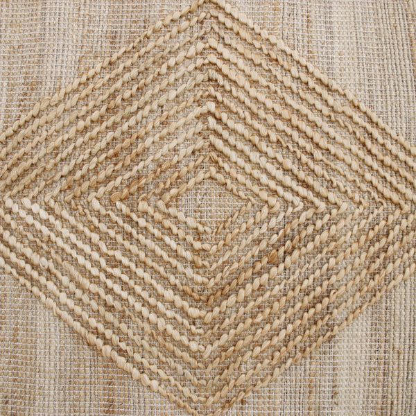 Homeroots 8' X 10' Brown Geometric Hand Woven Area Rug  Jute 544156