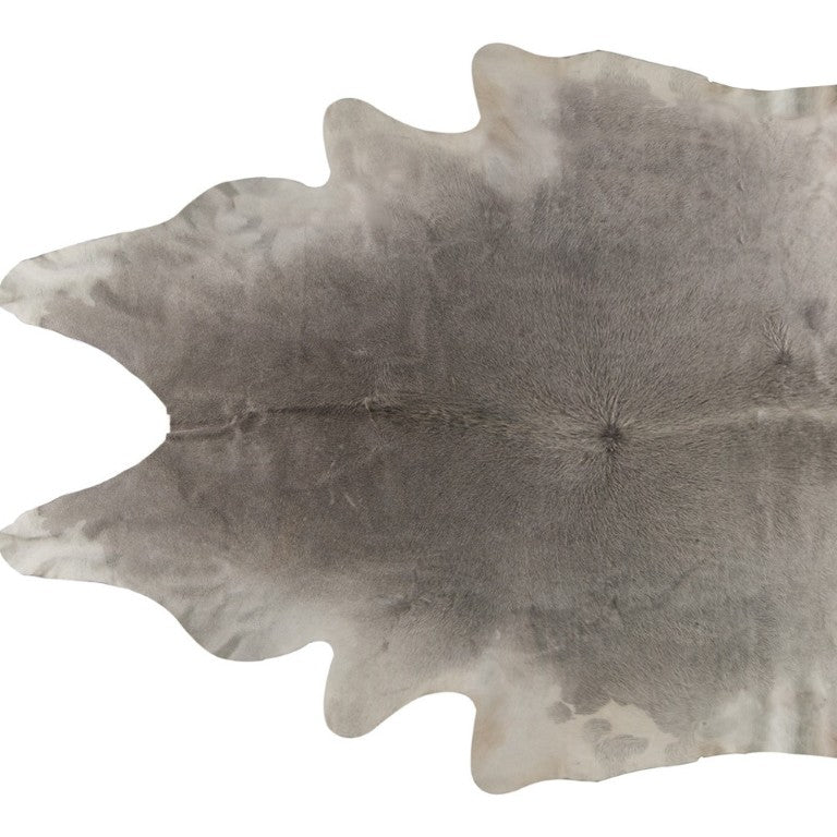 HomeRoots 6x7 Hand Knotted Cowhide Area Rug in Neutral White Gray for Modern Living 544313