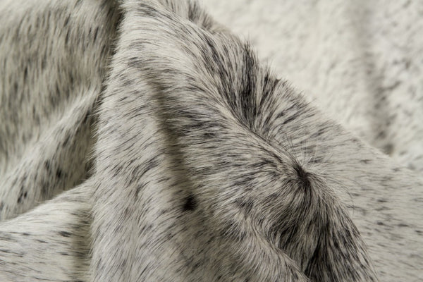 5x7 Genuine Cowhide Hand Knotted Area Rug Natural Texture Light Gray Living Room