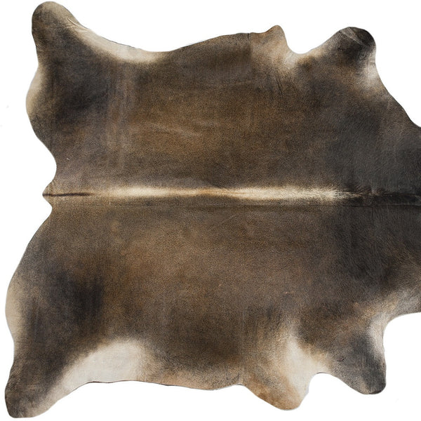 Homeroots 5' X 7' Dark Brown Cowhide Hand Knotted Area Rug Tan Cowhide 544319