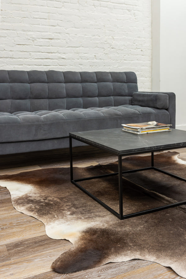 Homeroots 6' X 7' Brown Cowhide Hand Knotted Area Rug Tan Cowhide 544320