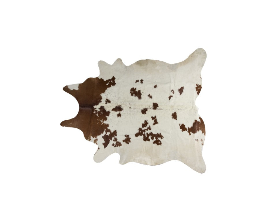 HomeRoots 5x7 Hand Knotted Cowhide Area Rug Rustic Brown Artisan Stain Resistant Floor Accent 544332