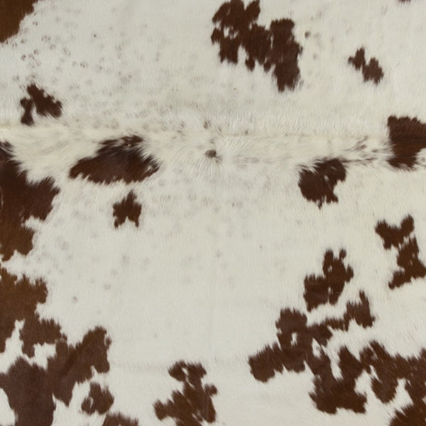 Homeroots 5' X 7' Brown And White Cowhide Hand Knotted Area Rug White & Brown Cowhide 544332