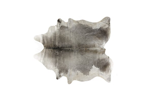 Homeroots 5' X 7' Gray And White Cowhide Hand Knotted Area Rug Gray And White Cowhide 544334