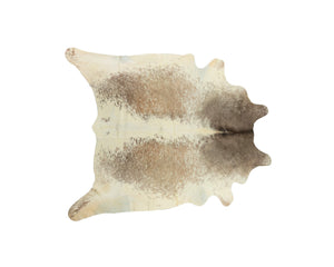 Homeroots 5' X 7' Brown And White Cowhide Hand Knotted Area Rug Tan And White Cowhide 544336