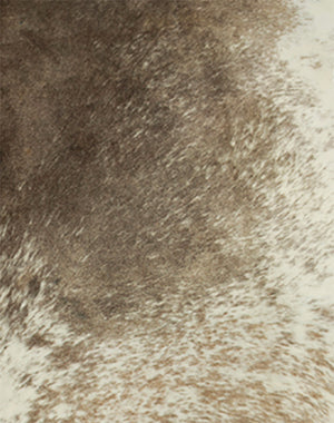 Homeroots 5' X 7' Brown And White Cowhide Hand Knotted Area Rug White & Brown Cowhide 544338