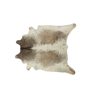 Homeroots 5' X 7' Brown And White Cowhide Hand Knotted Area Rug White & Brown Cowhide 544338