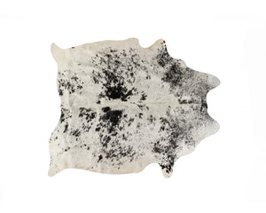 Homeroots 5' X 7' Black And White Cowhide Hand Knotted Area Rug Black And White Cowhide 544340